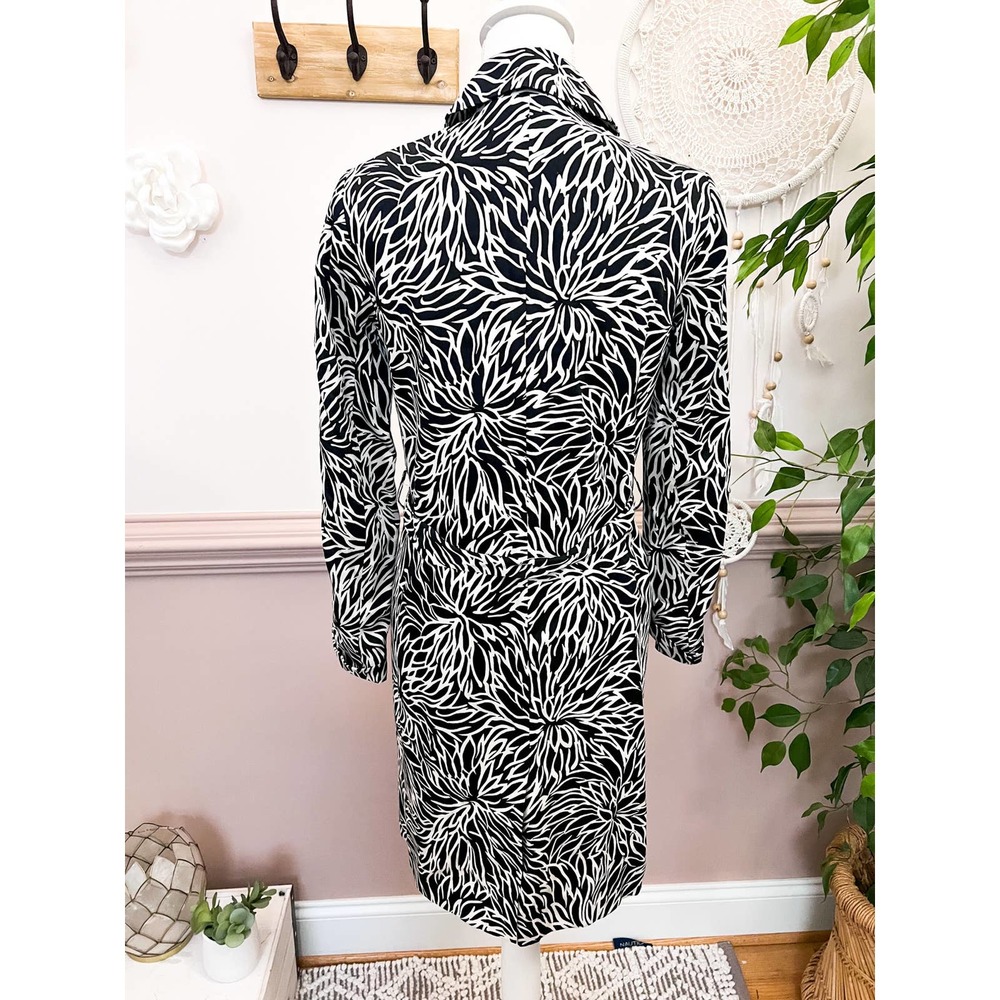 Milly Black and White Print Belted Trench Coat Size 6 NWOT - Picture 4 of 6